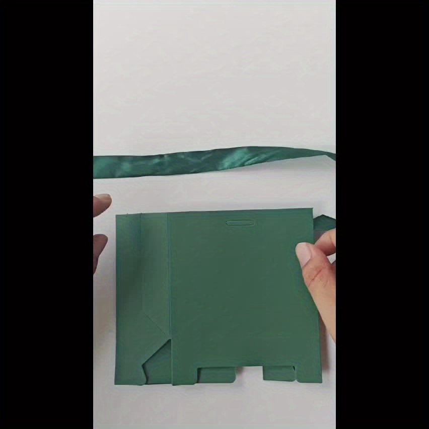 10pcs Green Gift Boxes with Ribbons for Her/Him